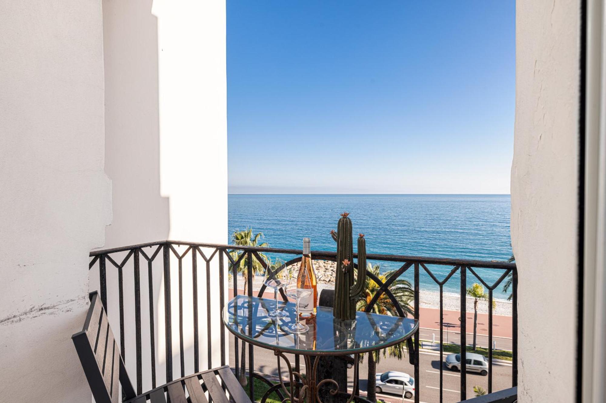 Sea View - 2 Bdr Promenade Des Anglais Nicea Zewnętrze zdjęcie